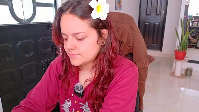 Scarletleon77: δωμάτιο απευθείας συνομιλίας