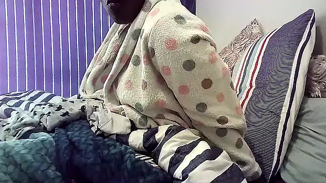 Dutches101's Live Chat Room