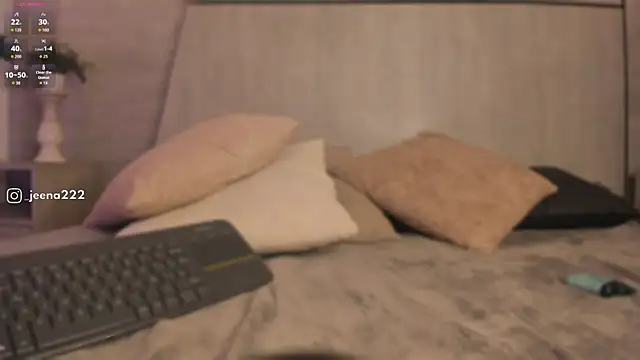 jenaa_ élő chatszobája