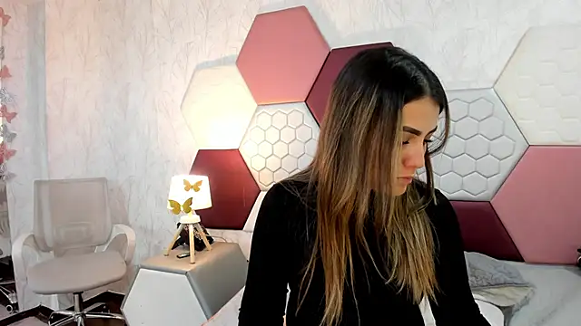 AriaRousn Live chat-huone