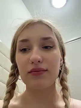 Polly_Pop – live chatrum