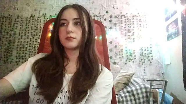 חדר צ'אט בשידור חי של Pollykiss
