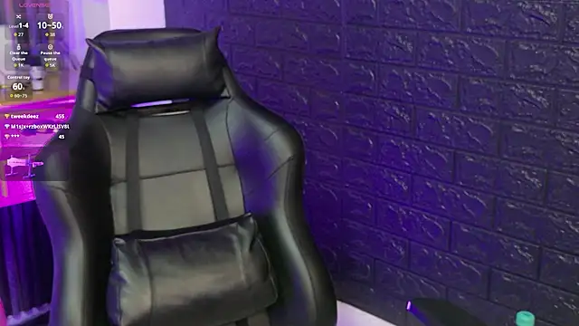 Chat soba uživo modela violet_gag