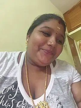 meenaqueenn Live chat-huone