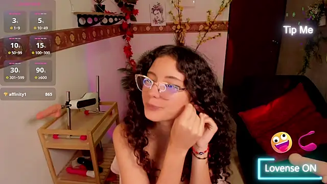 Krysten_Riter's Live Chat Room
