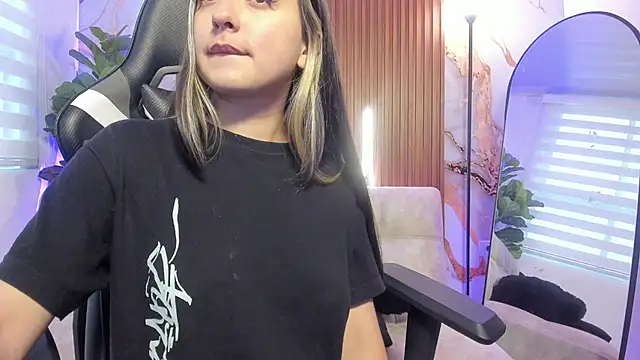 Giselle_Laurens_'s Live Chat Room