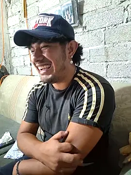 GusssHOTn Live chat-huone