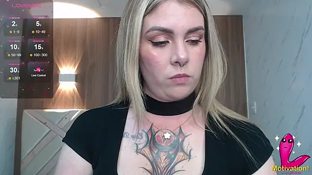 Paula_b_ Adlı Modelin Canlı Sohbet Odası