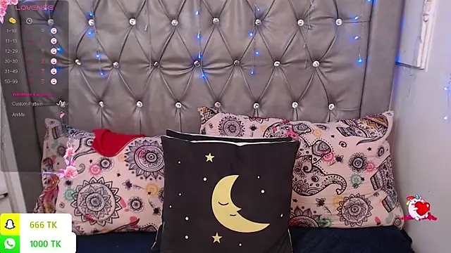LAILAGUMMY's Live Chat Room