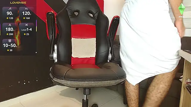 חדר צ'אט בשידור חי של Zac_Golden