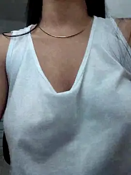 Chat ao vivo de Layla-daring