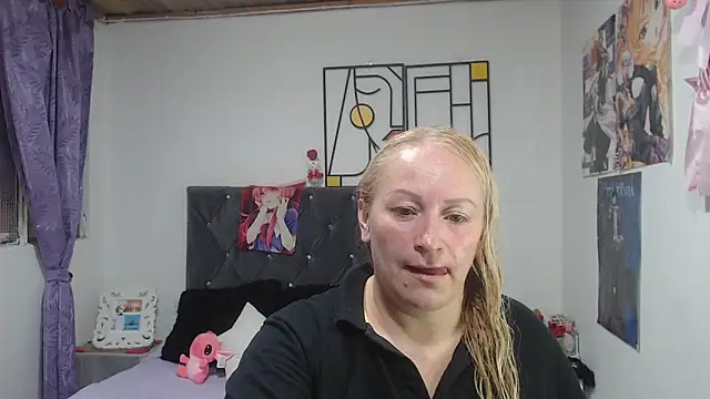 emperabigbootybigass Cameră chat live