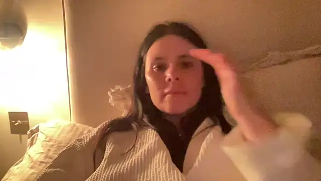JadeLucy's Live Chat Room