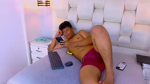Živá chatovací místnost Asier_