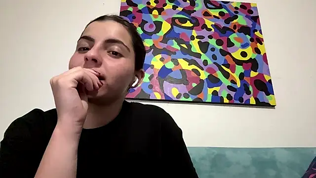 MarisaKomar's Live Chat Room