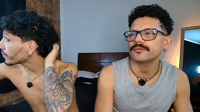 Benjamin_show – live chatrum