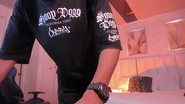 Sala de chat en directo de cero_khalifa