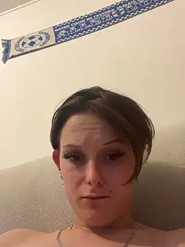 Quenn667 – live chatrum
