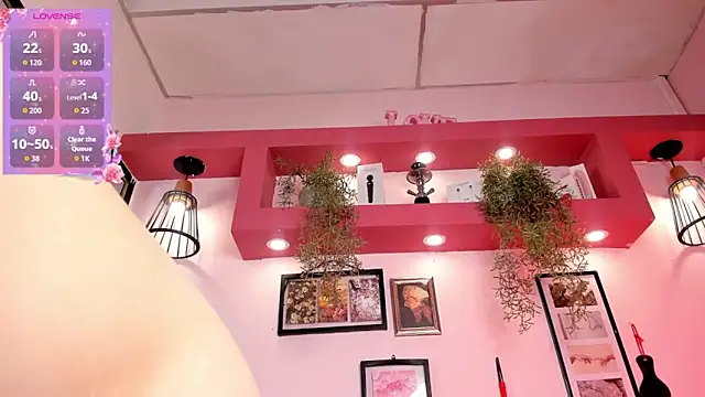 חדר צ'אט בשידור חי של MeliissaAdams