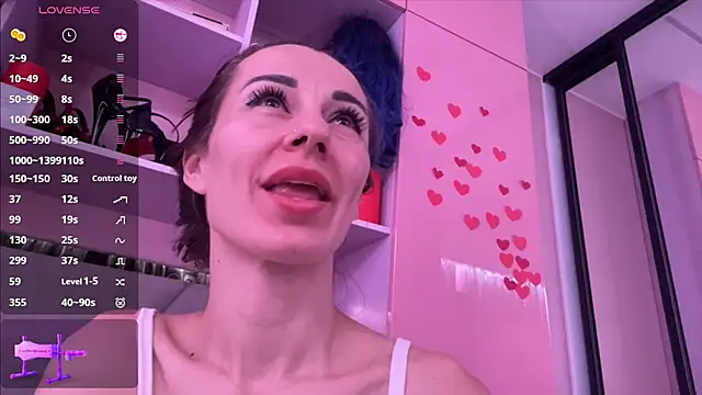 חדר צ'אט בשידור חי של Crystallana