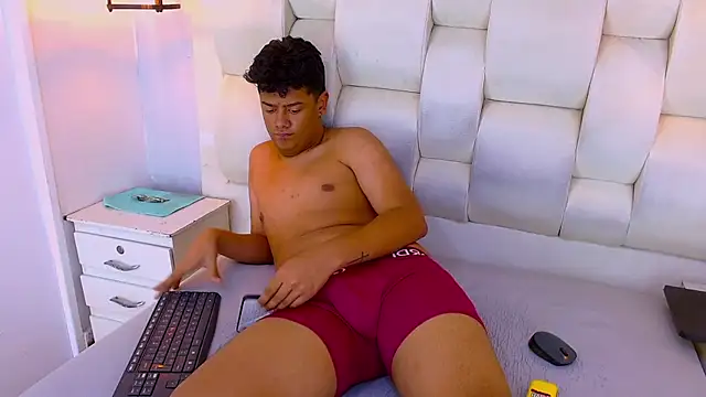 Asier_'s Live Chat Room