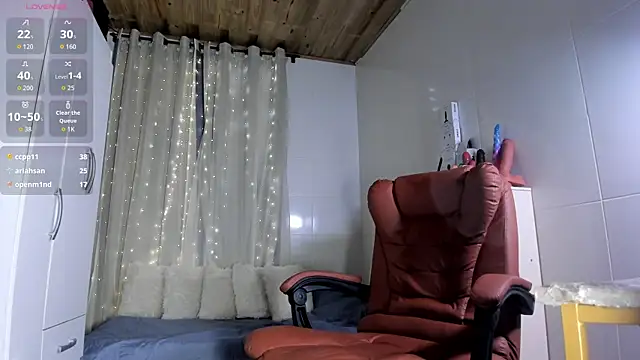 Chica_hot_dirty Adlı Modelin Canlı Sohbet Odası