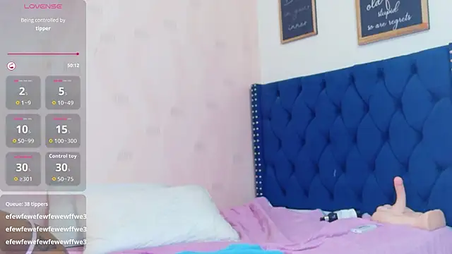 littleebonymommy Adlı Modelin Canlı Sohbet Odası