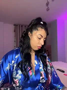 Miaparkerss_ Adlı Modelin Canlı Sohbet Odası