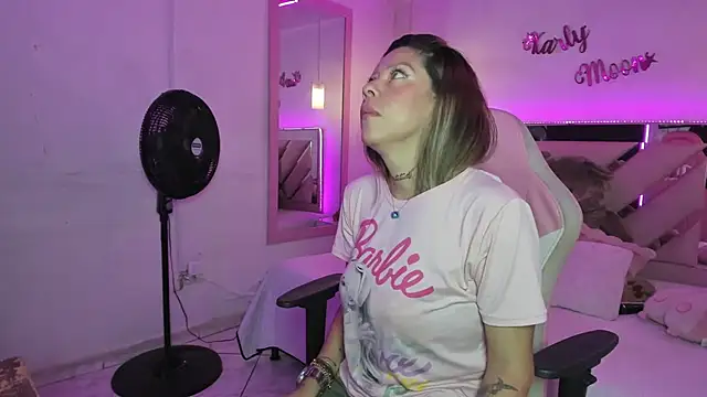Karly_moon Live Chatraum