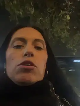 CatalinaSantana83 Live Chatraum