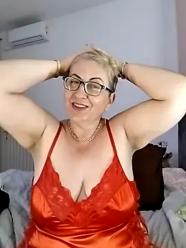 Živá chatovací místnost Pumabionda