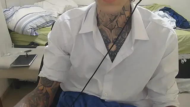 חדר צ'אט בשידור חי של smokingink