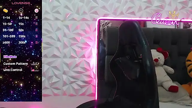 Allie_Vergara's Live Chat Room