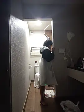 Buddy_Cuck Adlı Modelin Canlı Sohbet Odası