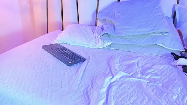 ScarletMilf_1 Live chatroom