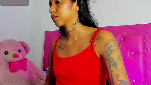 Phòng Chat Trực Tiếp dahiiangomezz