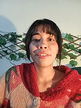 Chat ao vivo de Dolli_virginpussy