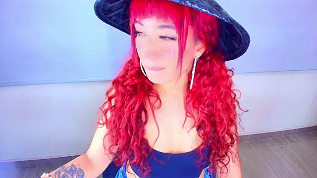חדר צ'אט בשידור חי של Soleil_66