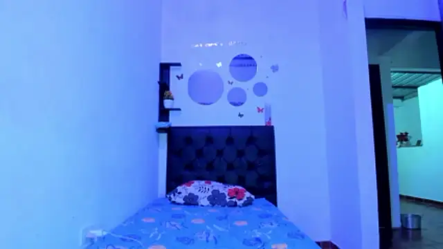 sapphire_brown20 লাইভ চ্যাট রুম