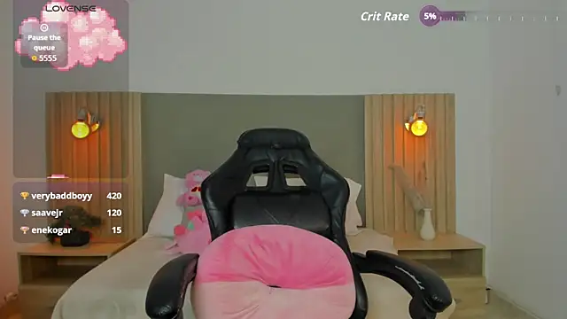 Chat soba uživo modela loly_berry