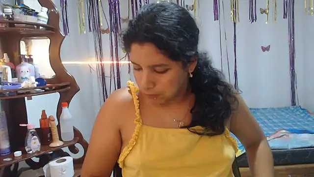 sexyhot20xxx 即時聊天室