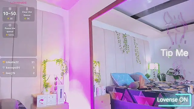 Sala de chat en directo de mia_rousse25