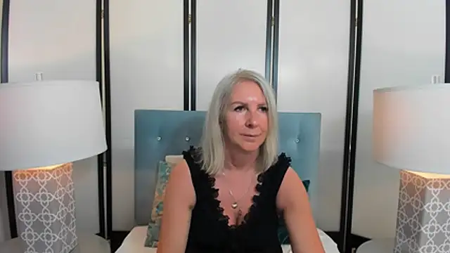 EricaTopn Live chat-huone
