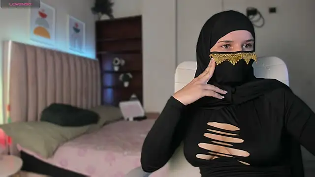 _SweetAmira_ Adlı Modelin Canlı Sohbet Odası