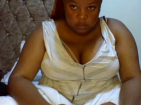 _Ella20 Live chatroom