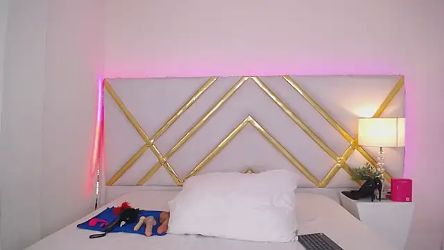 laila_stilwiills Adlı Modelin Canlı Sohbet Odası
