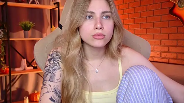 EllieCutes Cameră chat live