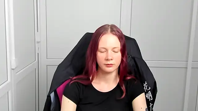 Онлайн чат Skylar_spring