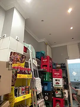 Živá chatovací místnost SkinnyLilly