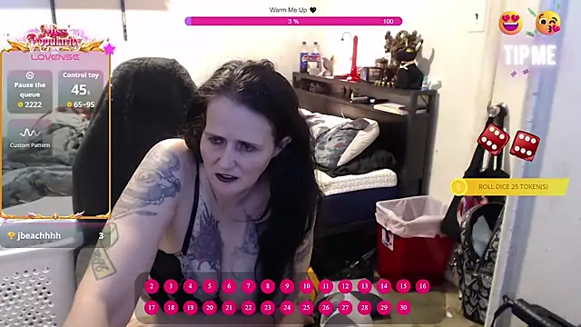Demonicmiss live-chat rom
